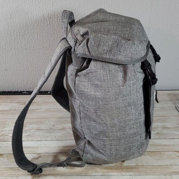 Herschel Supply Company | Iona Backpack Raven Crosshatch Grey & Black Red Inside - Picture 5 of 15